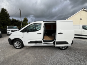 2021 Peugeot Partner 1.5 Bluehdi 1000 Professional in White — image 6