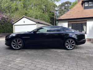 2018 Jaguar Xj 3.0 D V6 Portfolio in Black — image 4