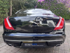 2018 Jaguar Xj 3.0 D V6 Portfolio in Black — image 6