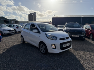 2016 Kia Picanto 1.0 1 Air in White — image 6