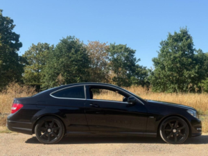 2011 Mercedes-Benz C Class 2.1 C220 Cdi Blueefficiency Amg Sport G-Tronic+ Euro 5 (s/s) 2dr — image 2