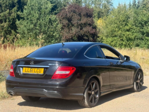 2011 Mercedes-Benz C Class 2.1 C220 Cdi Blueefficiency Amg Sport G-Tronic+ Euro 5 (s/s) 2dr — image 3