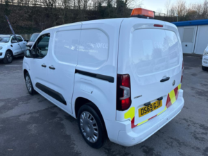 2019 Vauxhall Combo Turbo D Sportive — image 6