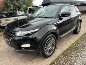 2012 Land Rover Range Rover Evoque in Black — image 3