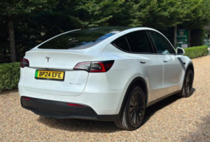 2024 Tesla Model Y (dual Motor) Long Range Auto 4wde 5dr in White — image 3
