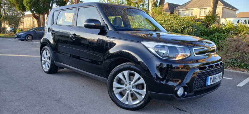 2015 Kia Soul 1.6 Crdi Connect Plus in Black — image 1