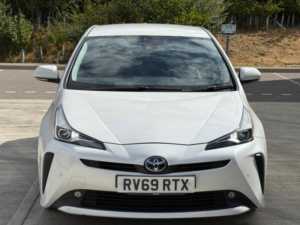 2019 Toyota Prius 1.8 Vvt-H Excel CVT Euro 6 (s/s) 5dr (15in Alloy) in White — image 6