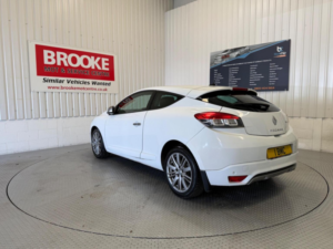 2016 Renault Megane 1.5 Dci Gt Line Nav Euro 6 (s/s) 3dr in White — image 6