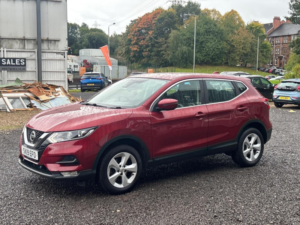 2019 Nissan Qashqai 1.3 Dig-T Acenta Premium Euro 6 (s/s) 5dr in Red — image 5