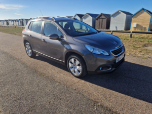 2014 Peugeot 2008 1.6 E-Hdi Active in Grey — image 2