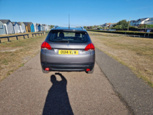 2014 Peugeot 2008 1.6 E-Hdi Active in Grey — image 5