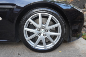 2012 Aston Martin Vantage 4.7 V8 in Black — image 5