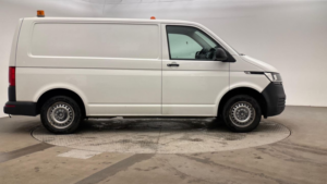 2020 Volkswagen Transporter 2.0 Tdi T30 Startline Panel Van 5dr Diesel Manual Fwd Swb Euro 6 (s/s) (110 Ps) in White — image 4