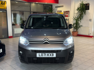 2021 Citroen Berlingo 1.5 Bluehdi 1000 Driver M Pro in Grey — image 4