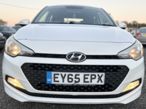 2015 Hyundai I20 1.2 Blue Drive S Air in White — image 2