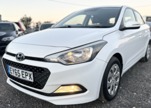 2015 Hyundai I20 1.2 Blue Drive S Air in White — image 3