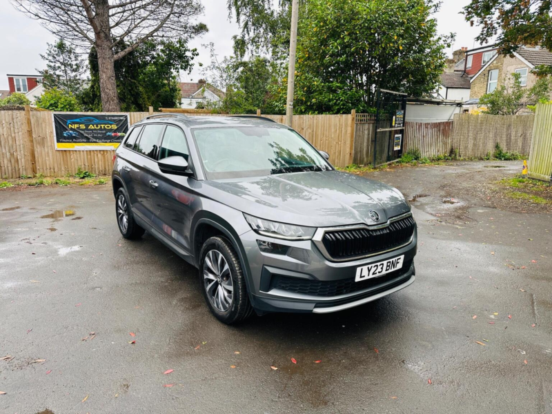 2023 Skoda Kodiaq 1.5 Tsi Act Se Drive DSG Euro 6 (s/s) 5dr (7 Seat) in Grey — image 1