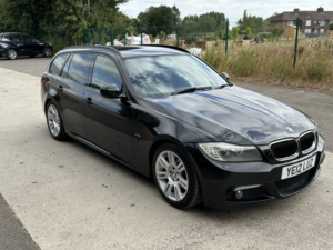 2012 BMW 3 Series 2.0 318d M Sport Touring in Black — image 5
