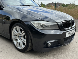 2012 BMW 3 Series 2.0 318d M Sport Touring in Black — image 6