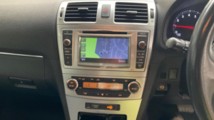 2012 Toyota Avensis 1.8 V-Matic Tr Multidrive S Euro 5 4dr in Grey — image 2