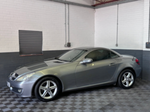 2010 Mercedes-Benz Slk 3.0 Slk300 Convertible 2dr Petrol G-Tronic Euro 5 (231 Ps) in Silver — image 5