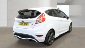 2015 Ford Fiesta 1.6t Ecoboost St-3 Euro 6 3dr in White — image 4