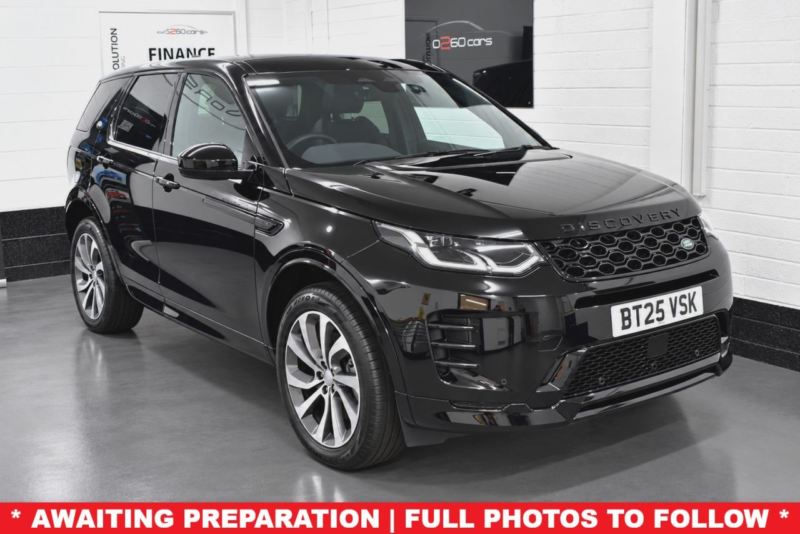 2025 Land Rover Discovery Sport 1.5 P270e 12.17kwh Dynamic Se 4WD Auto 5dr SUV Euro 6 Petrol Plug-In Hybrid PHEV in Black — image 1