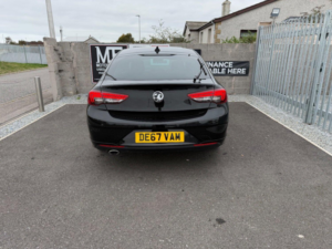 2017 Vauxhall Insignia 2.0 Turbo D Blueinjection Sri Vx Line Nav in Black — image 5