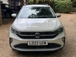 2022 Volkswagen Taigo 1.0 Tsi Life in Grey — image 3