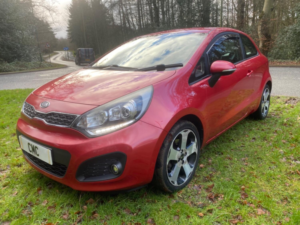 2012 Kia Rio 1.4 Crdi Ecodynamics 3 in Red — image 4