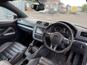 2010 Volkswagen Scirocco 2.0 Tdi Gt Euro 5 3dr in White — image 2