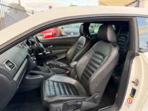 2010 Volkswagen Scirocco 2.0 Tdi Gt Euro 5 3dr in White — image 3