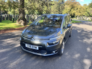 2016 Citroen Grand C4 Picasso 1.6 Bluehdi Exclusive+ in Grey — image 5