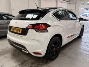 2017 Ds Automobiles Ds 4 1.6 Bluehdi Performance Line in White — image 4