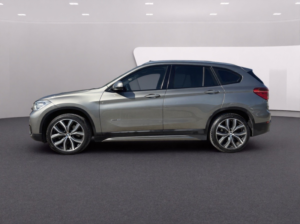 2016 BMW X1 2.0 20i M Sport in Bronze — image 2