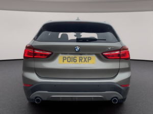 2016 BMW X1 2.0 20i M Sport in Bronze — image 4