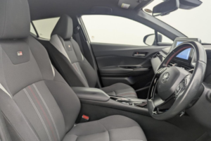 2023 Toyota C-Hr 1.8 Vvt-H Gr Sport SUV 5dr Petrol Hybrid CVT Euro 6 (s/s) (122 Ps) in Grey — image 3