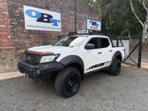 2017 Nissan Navara 2.3 Navara Tekna Dci 4WD 5dr in White — image 4