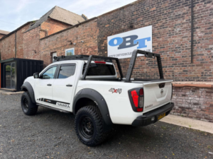 2017 Nissan Navara 2.3 Navara Tekna Dci 4WD 5dr in White — image 6