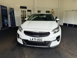 2022 Kia Xceed 1.0 T-Gdi 2 in White — image 2