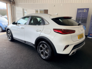 2022 Kia Xceed 1.0 T-Gdi 2 in White — image 3