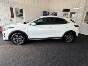 2022 Kia Xceed 1.0 T-Gdi 2 in White — image 5