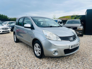 2009 Nissan Note 1.6 16v Acenta Auto Euro 4 5dr in Silver — image 5