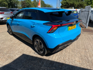 2023 MG Mg4 64kwh Trophy Long Range Hatchback 5dr Electric Auto (203 Ps) in Blue — image 6