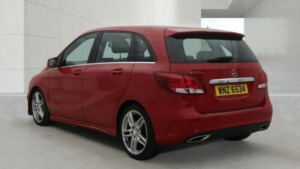 2017 Mercedes-Benz B Class 1.5 B180d Amg Line 7g-Dct Euro 6 (s/s) 5dr in Red — image 4