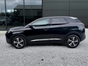 2018 Peugeot 3008 1.6 Bluehdi Gt Line in Black — image 6