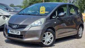 2011 Honda Jazz 1.2 I-Vtec S Euro 5 5dr in Brown — image 3
