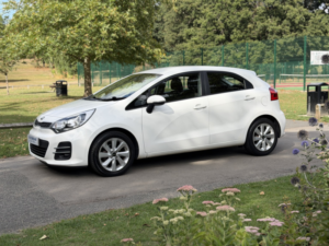 2016 Kia Rio 1.1 Crdi Ecodynamics 2 in White — image 6