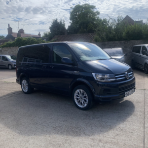 2017 Volkswagen Transporter 2.0 Tdi Bluemotion Tech S in Blue — image 2