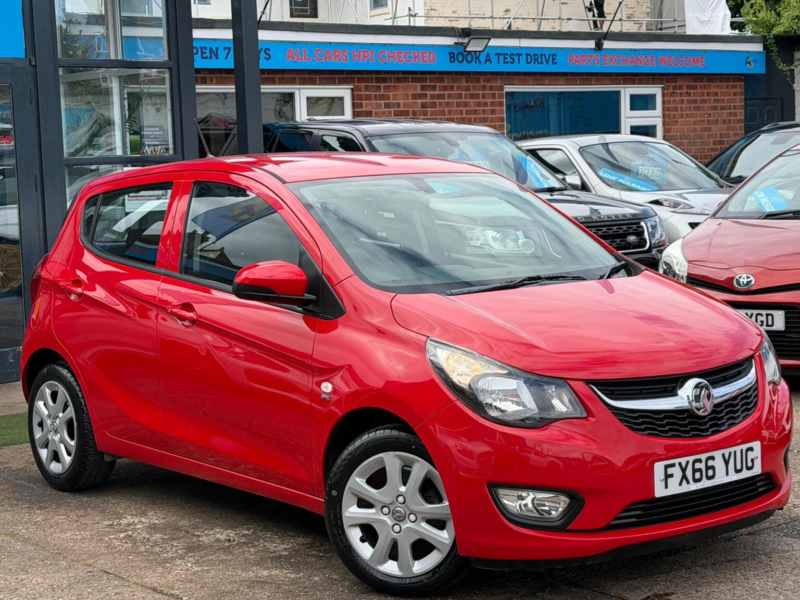2016 Vauxhall Viva 1.0i Ecoflex Se Euro 6 5dr in Red — image 1